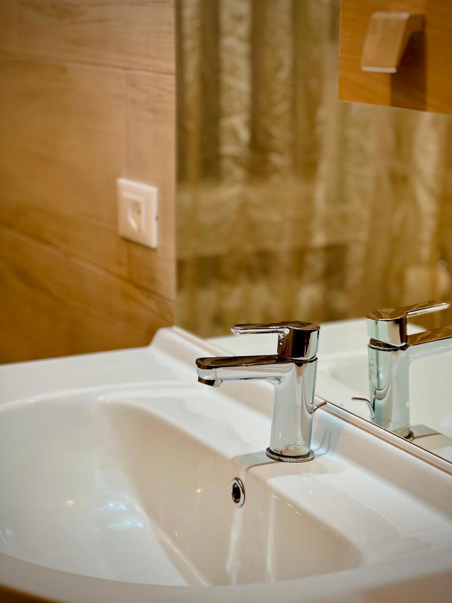 Venice Vip Guest House Местре Экстерьер фото